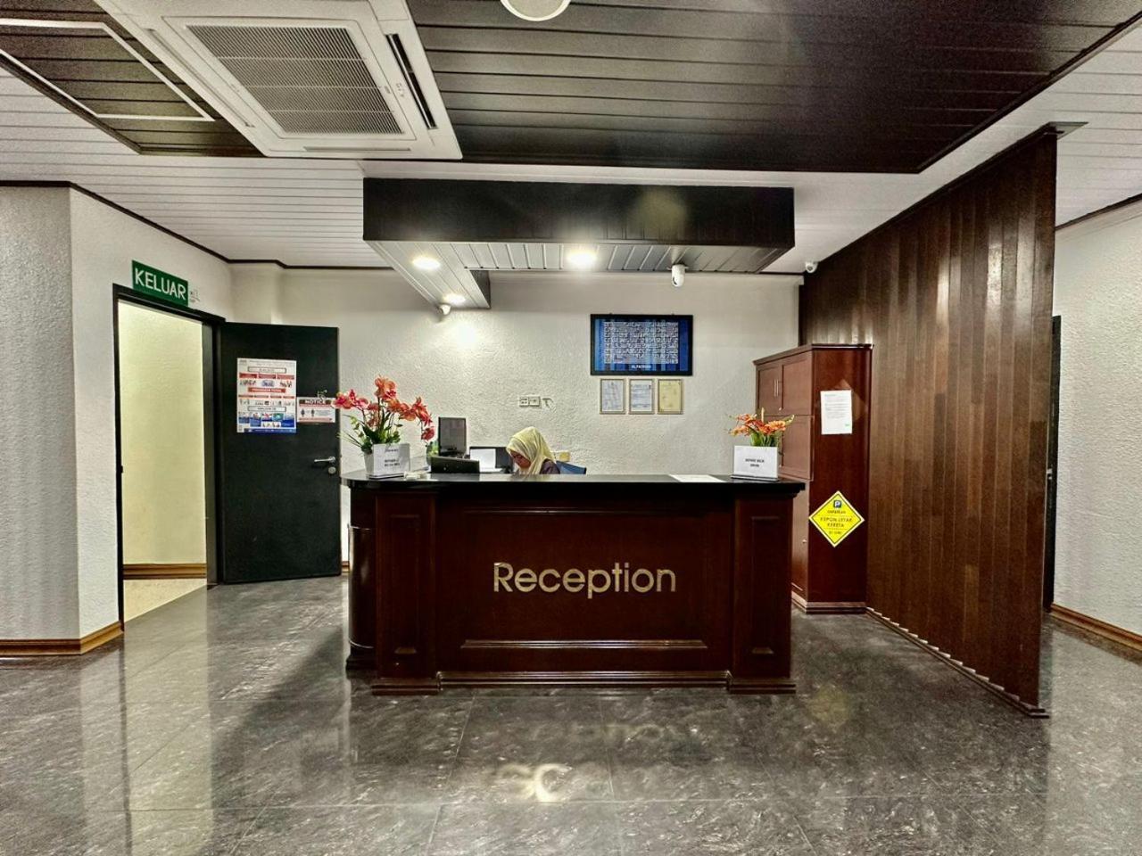 Kangar Hotel Sdn Bhd Exterior foto